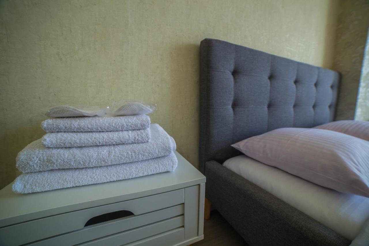 Comfy Apartment Tbilisi Esterno foto