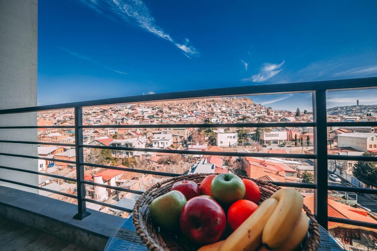 Comfy Apartment Tbilisi Esterno foto